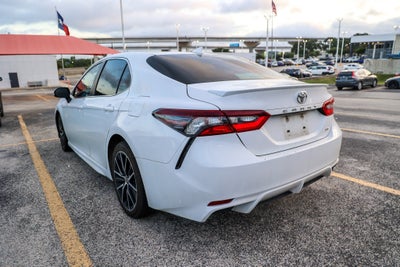 2021 Toyota Camry SE