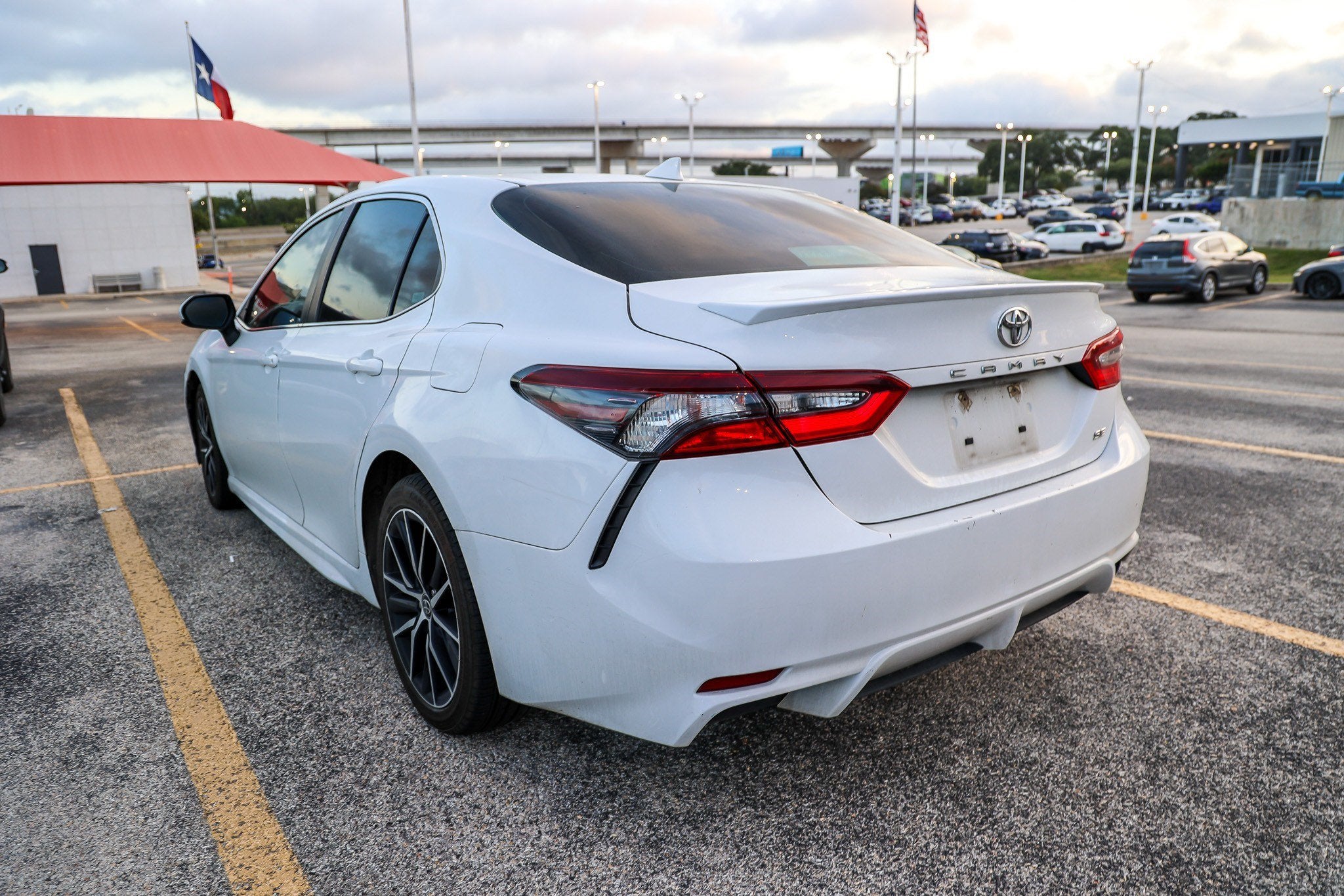2021 Toyota Camry SE