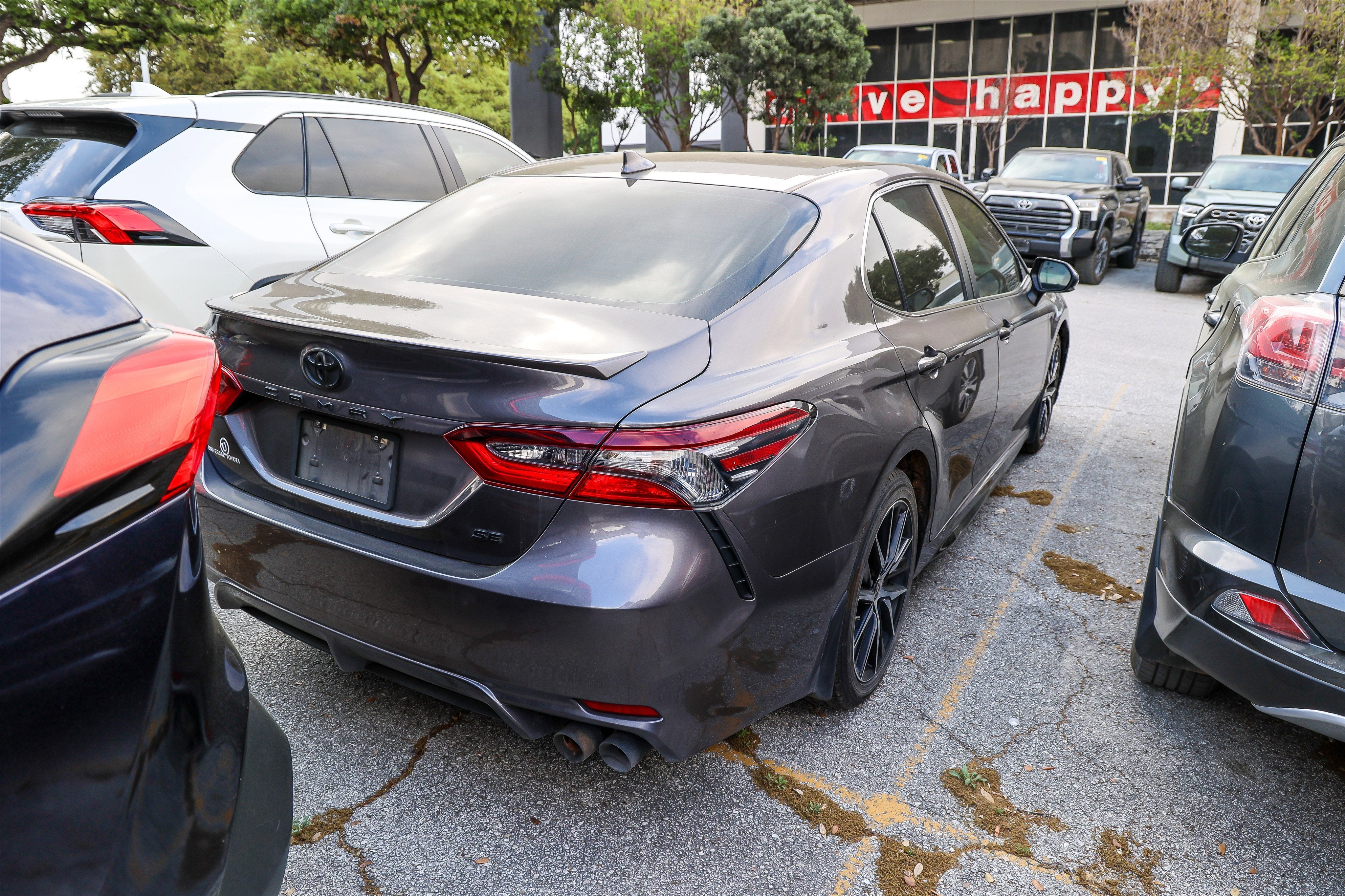 2023 Toyota CAMRY SE
