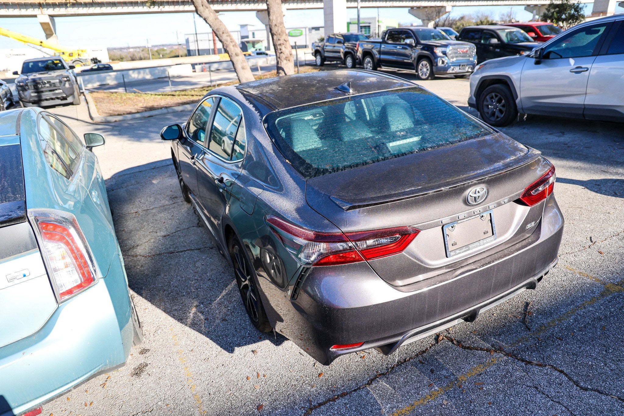 2023 Toyota CAMRY SE