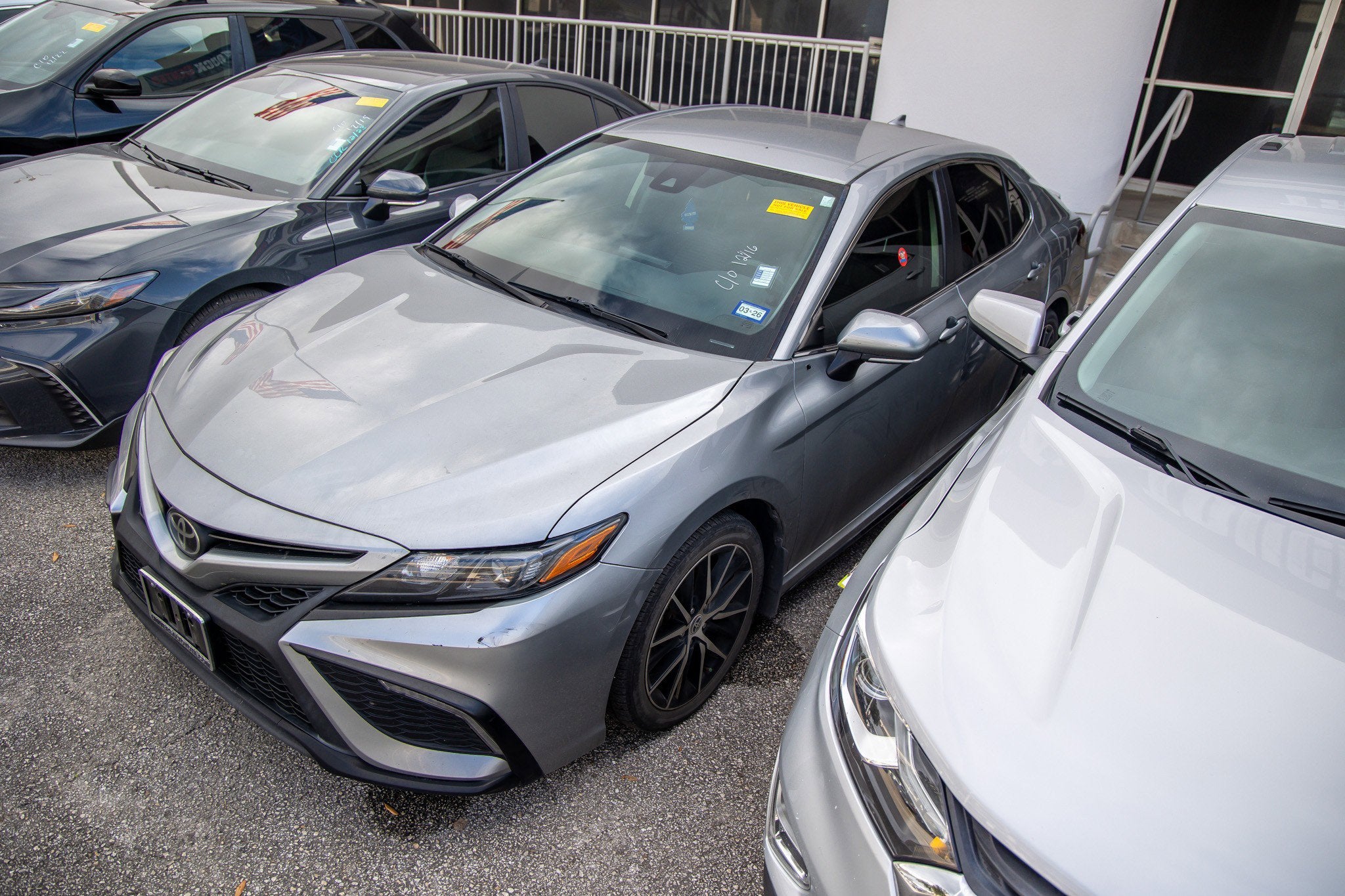 2023 Toyota CAMRY SE