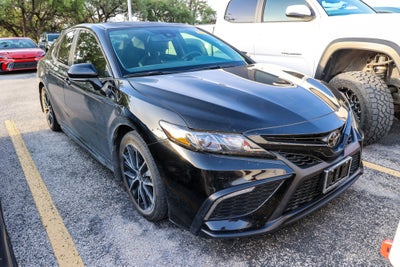 2024 Toyota Camry SE