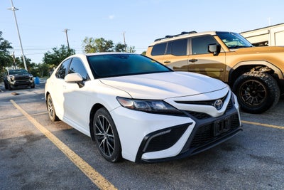 2024 Toyota Camry Hybrid Hybrid SE