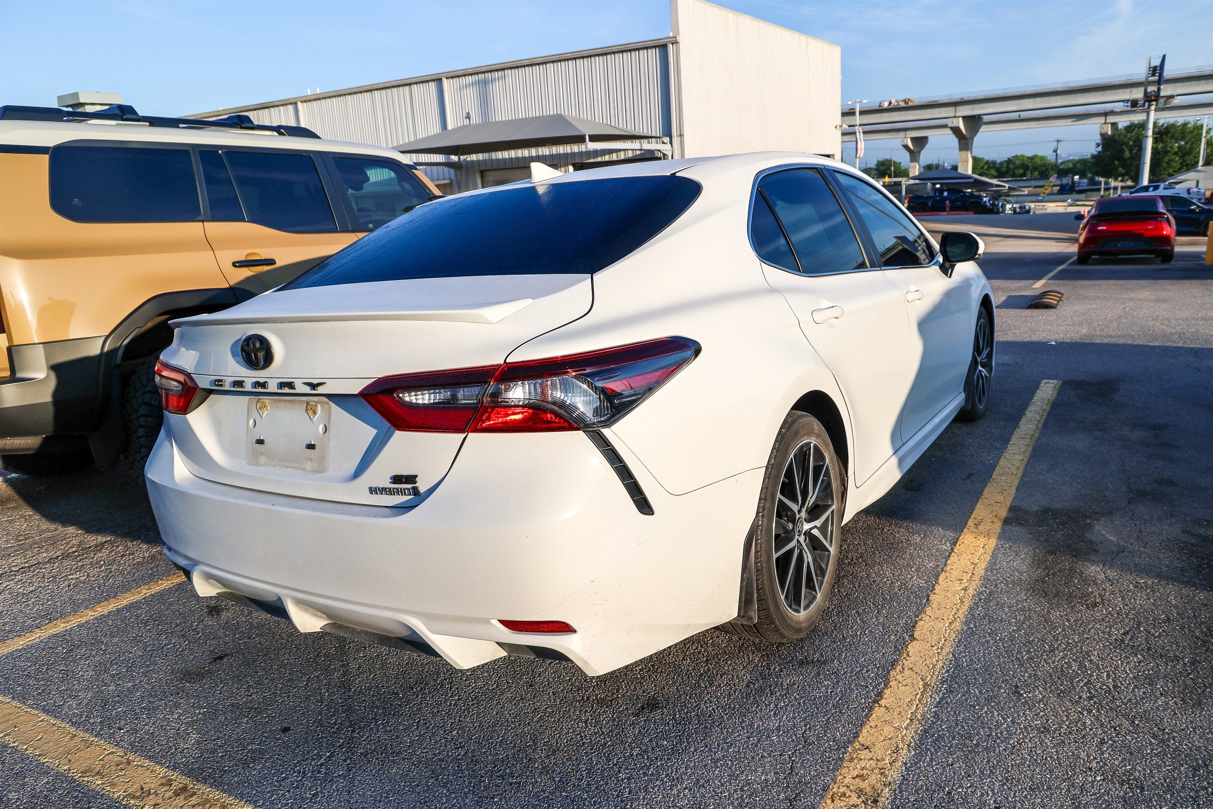 2024 Toyota Camry Hybrid Hybrid SE