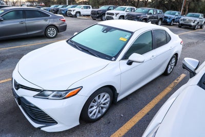 2020 Toyota CAMRY LE