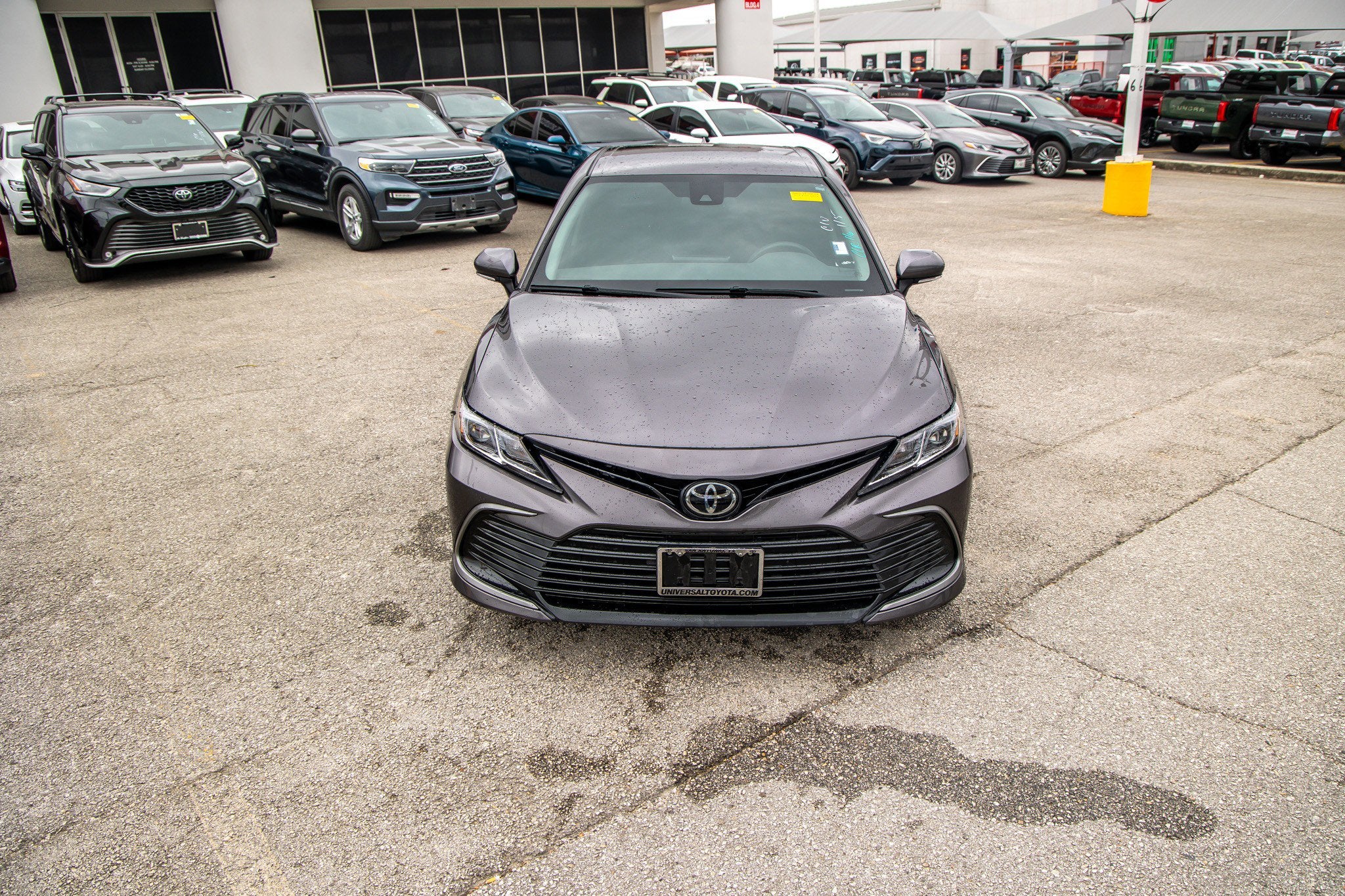 2023 Toyota CAMRY LE
