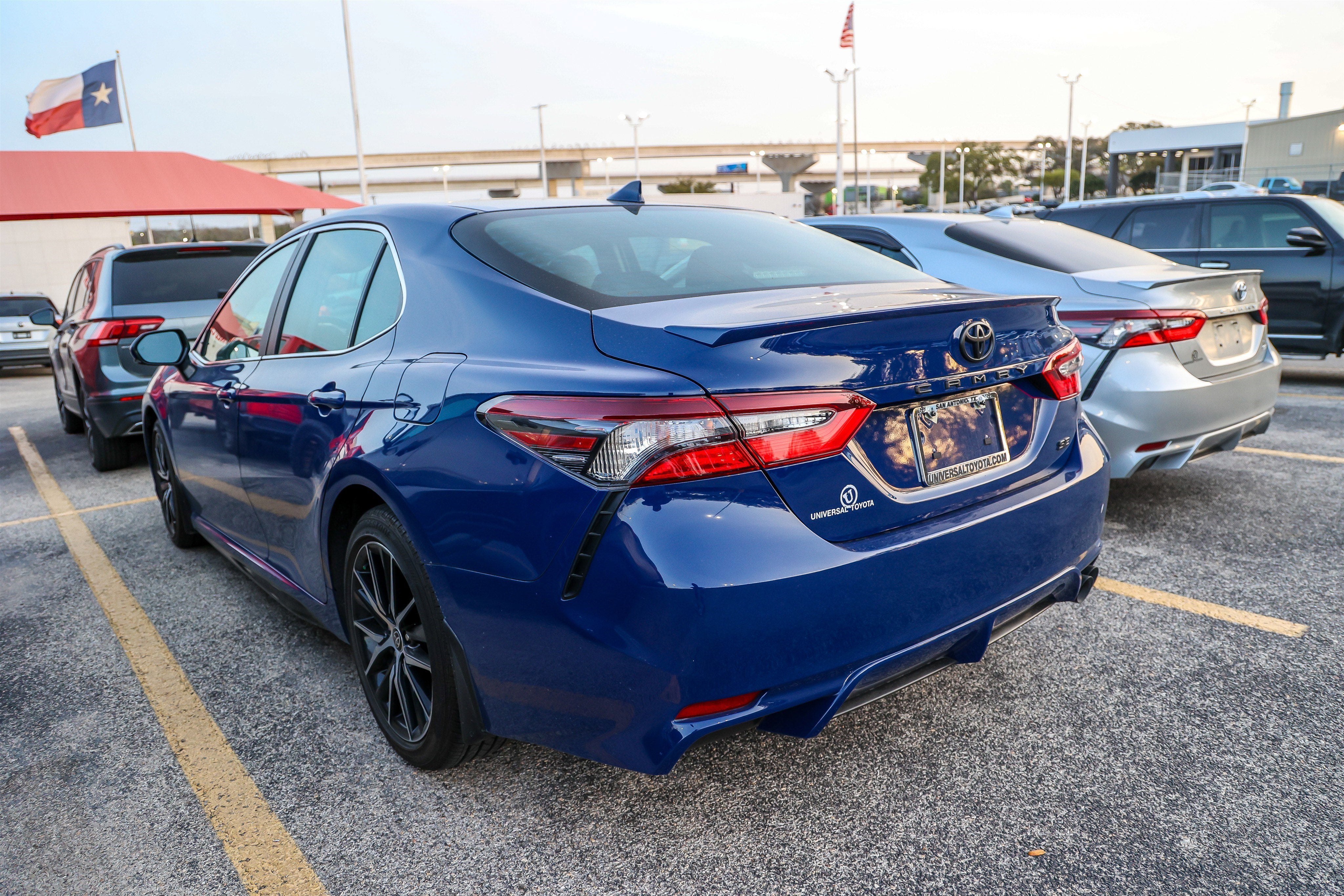 2023 Toyota CAMRY SE Nightshade