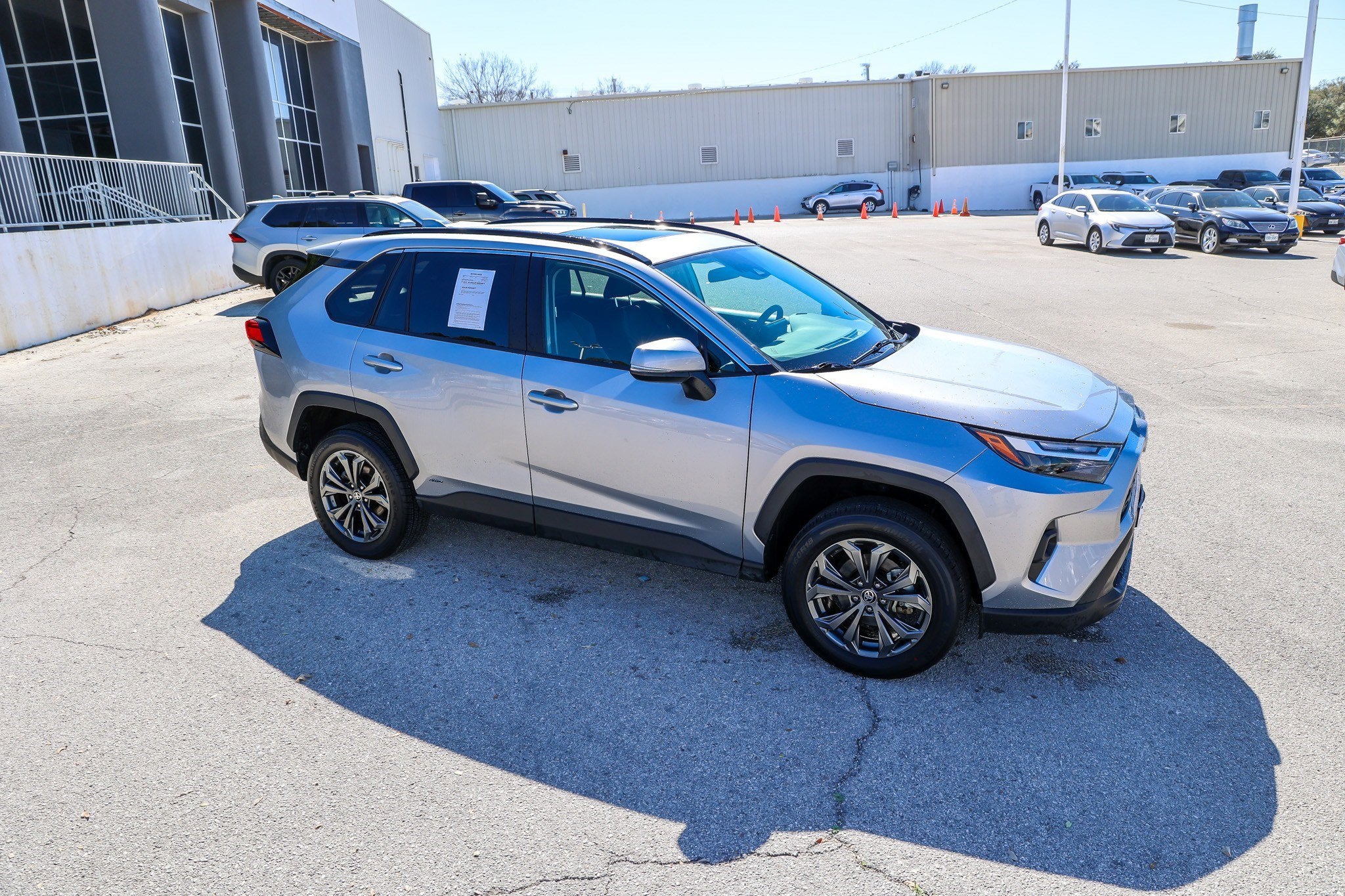 2022 Toyota RAV4 HYBRID Hybrid XLE Premium