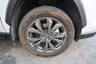 2024 Toyota RAV4 HYBRID Hybrid XLE Premium