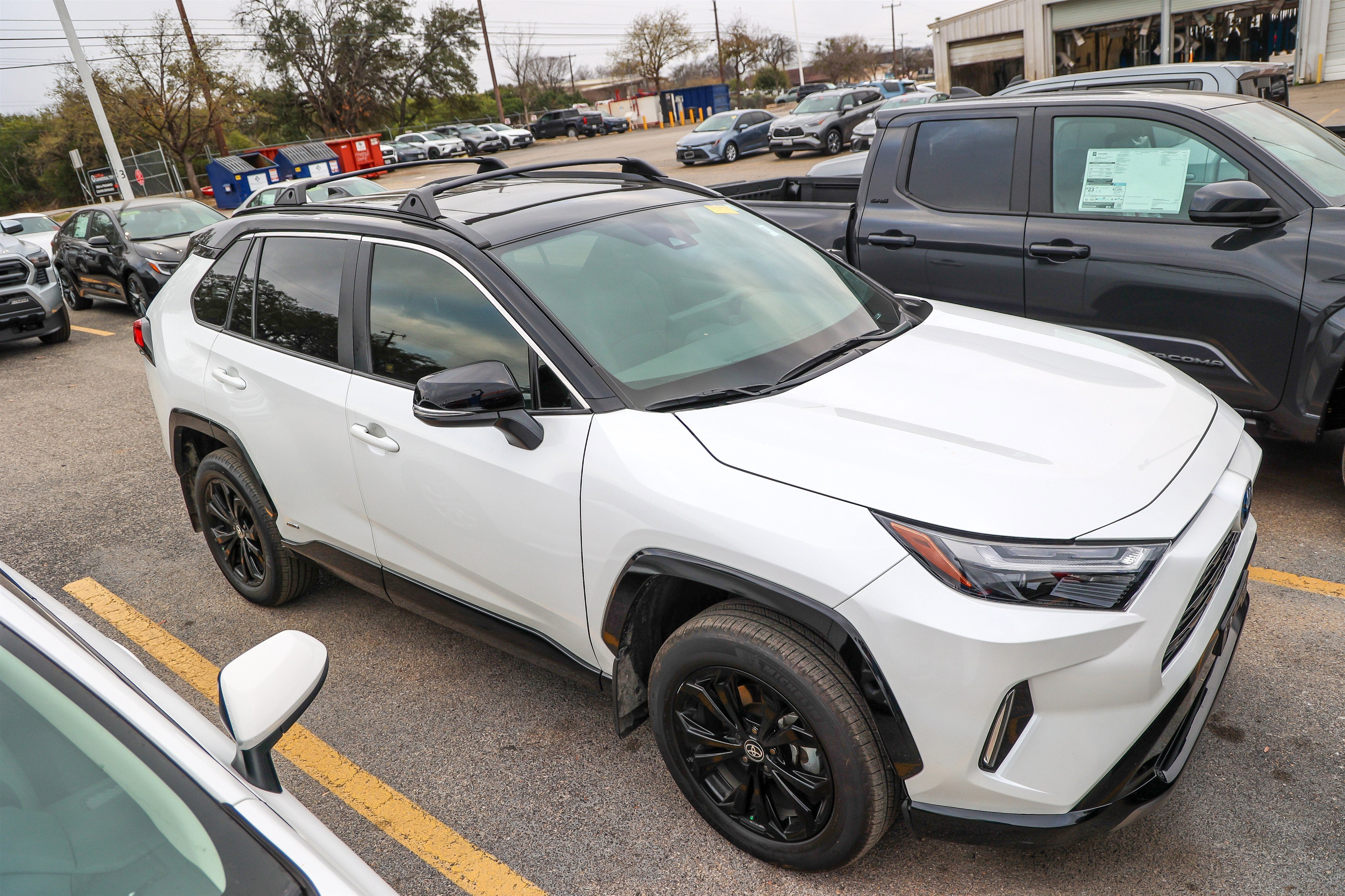 2024 Toyota RAV4 HYBRID Hybrid XSE