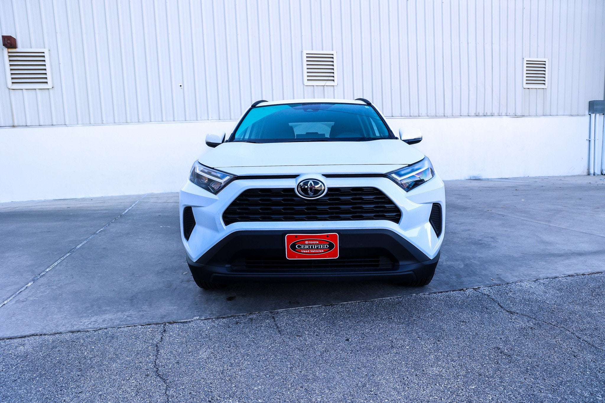 2025 Toyota RAV4 HYBRID Hybrid XLE