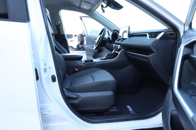 2025 Toyota RAV4 HYBRID Hybrid XLE