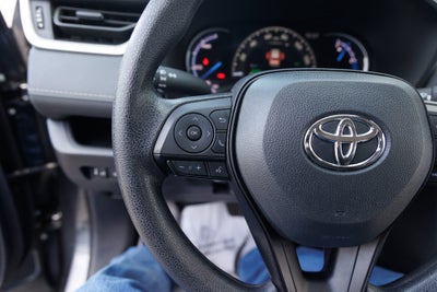 2025 Toyota RAV4 HYBRID Hybrid XLE