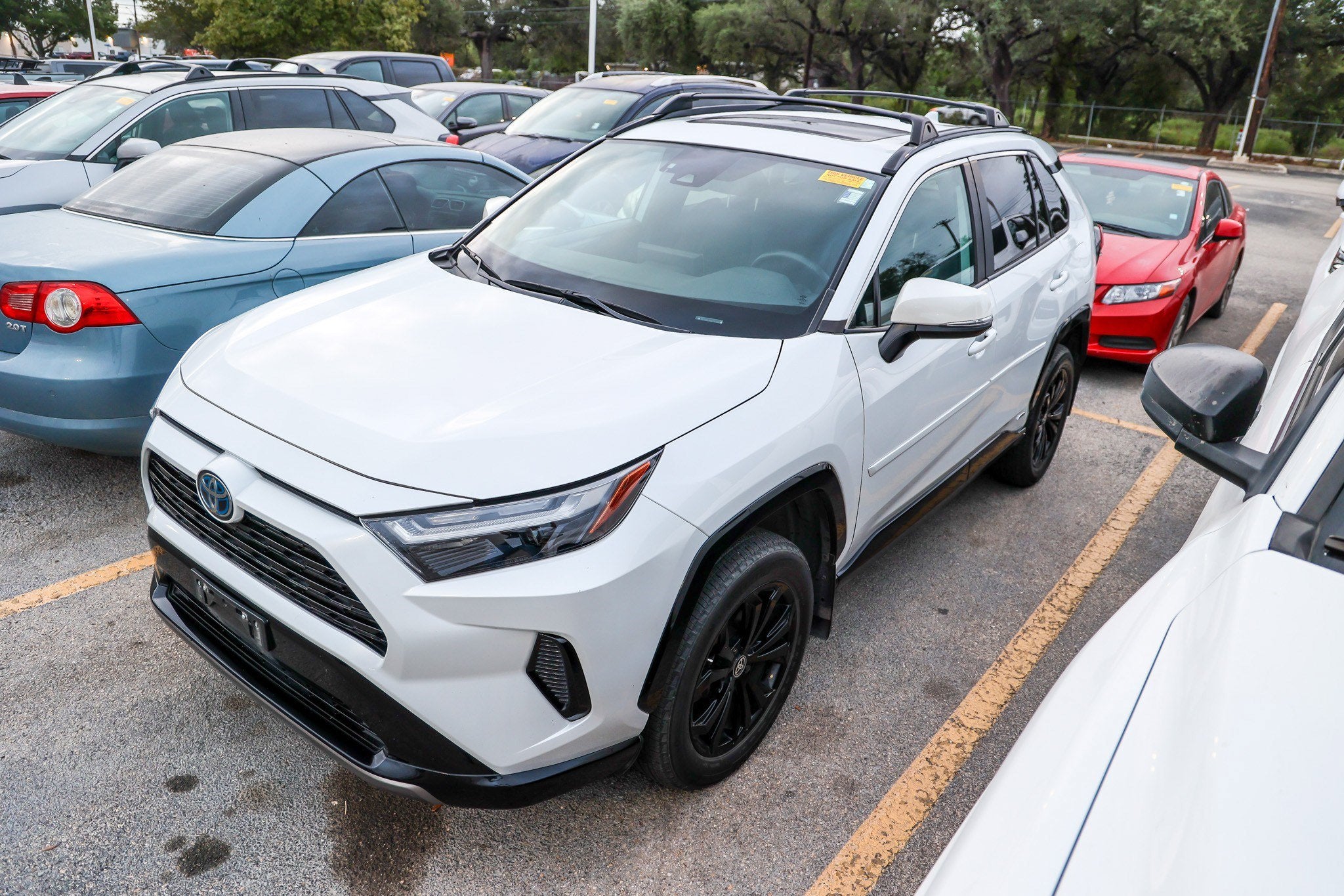 2024 Toyota RAV4 Hybrid SE