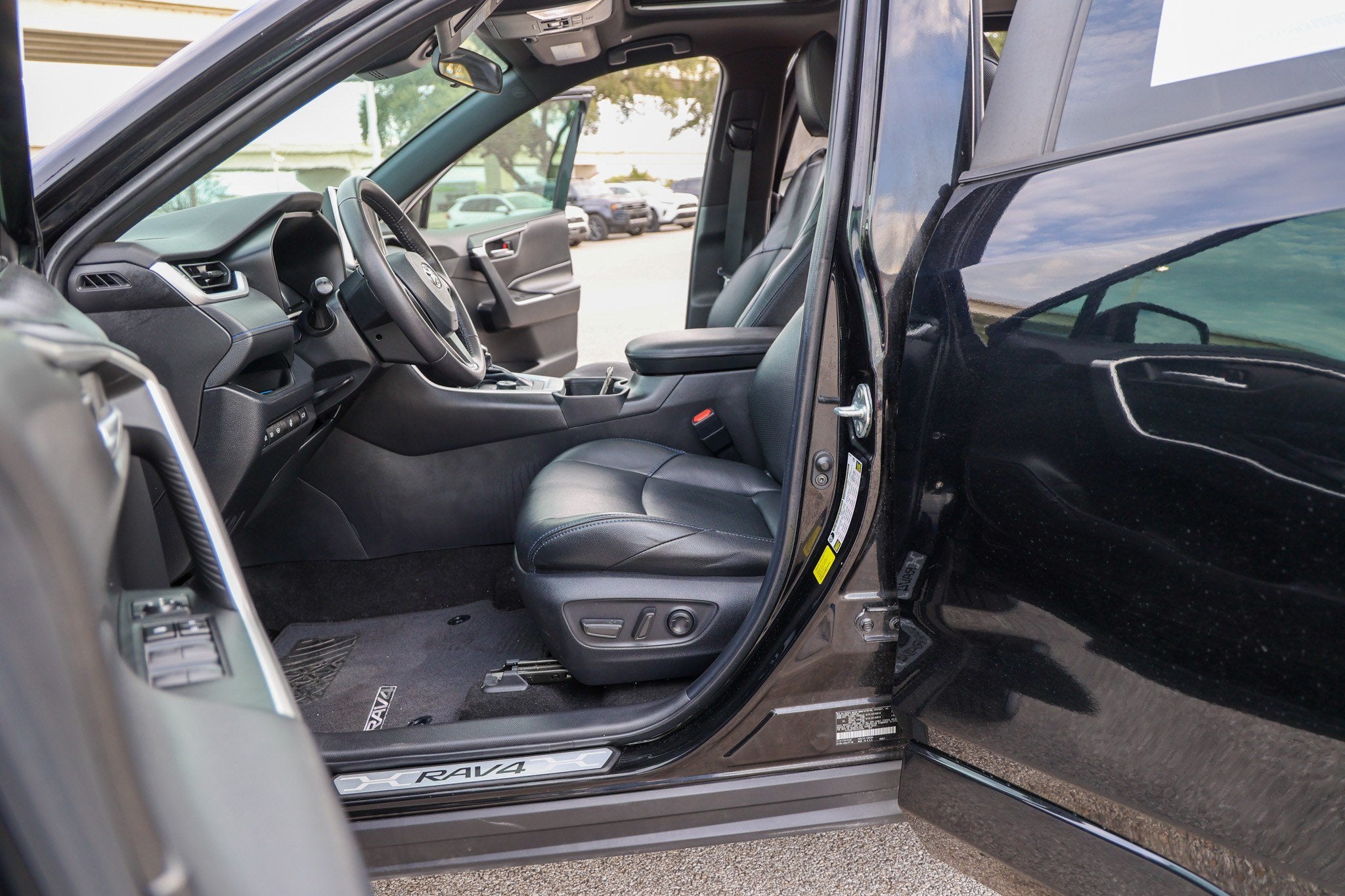2023 Toyota RAV4 Hybrid Hybrid SE