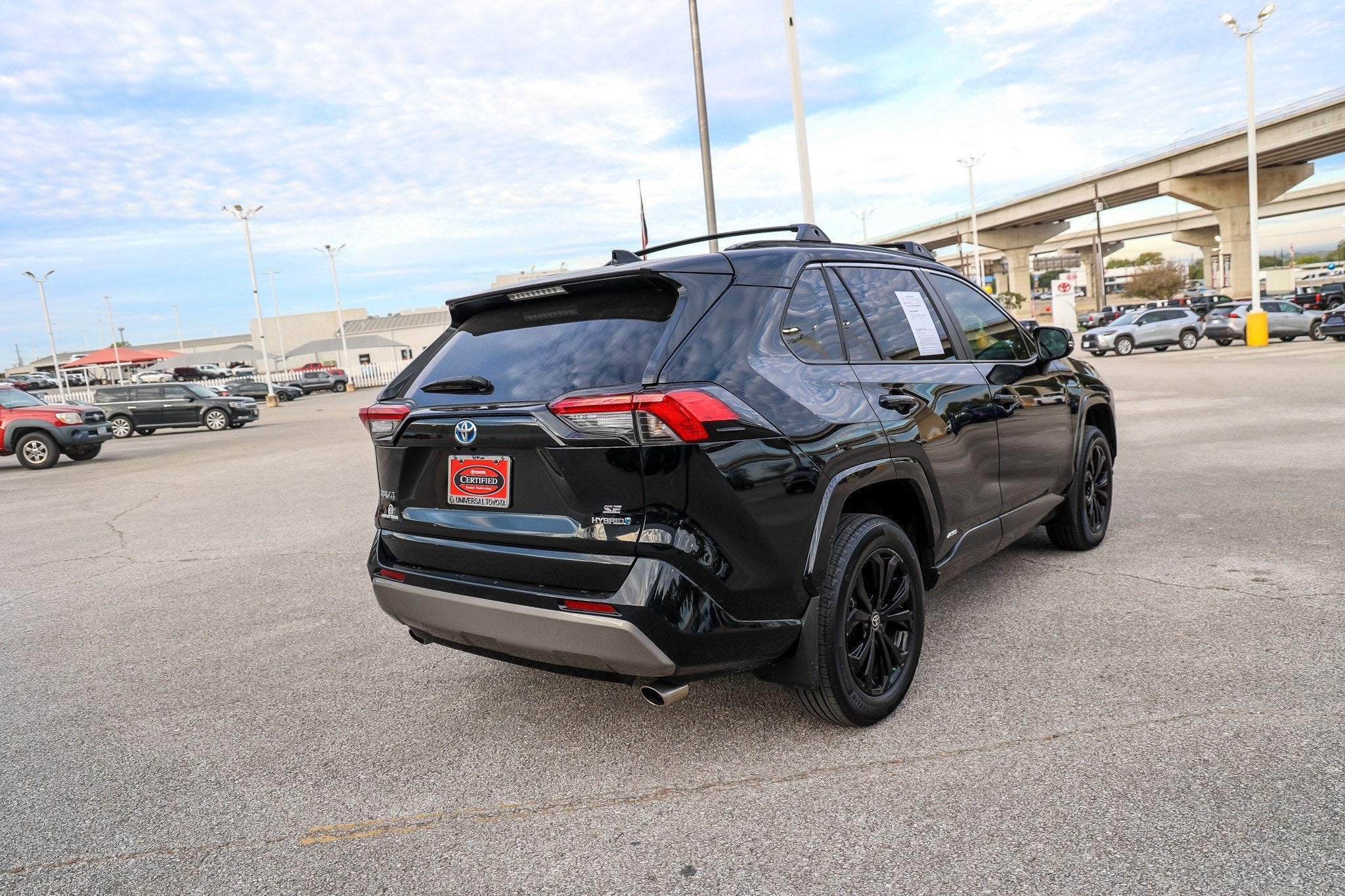 2023 Toyota RAV4 Hybrid Hybrid SE