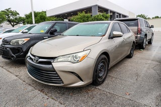 2016 Toyota CAMRY LE