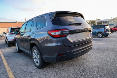 2023 Honda Pilot LX