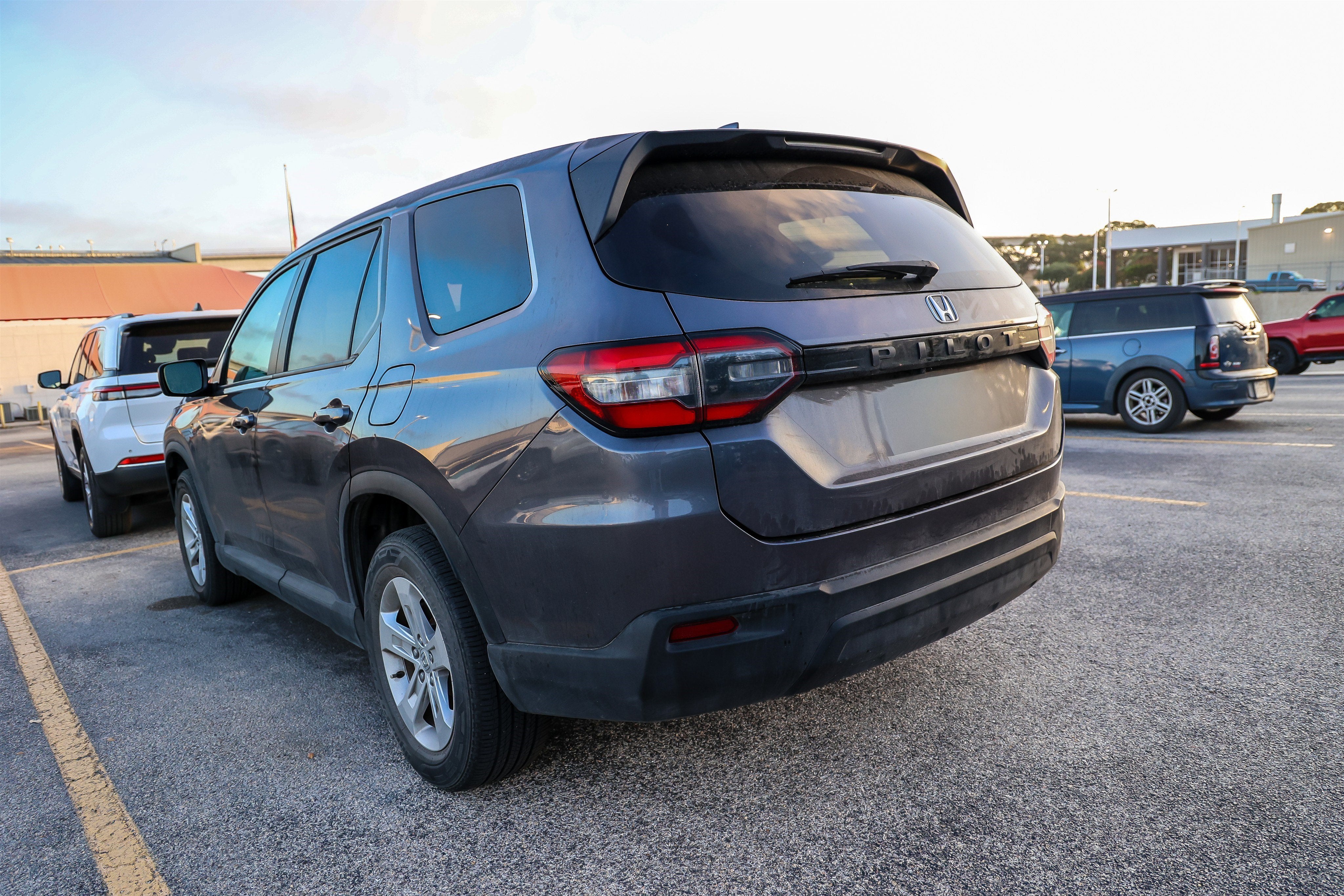 2023 Honda Pilot LX