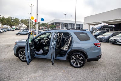 2024 Honda Pilot Touring