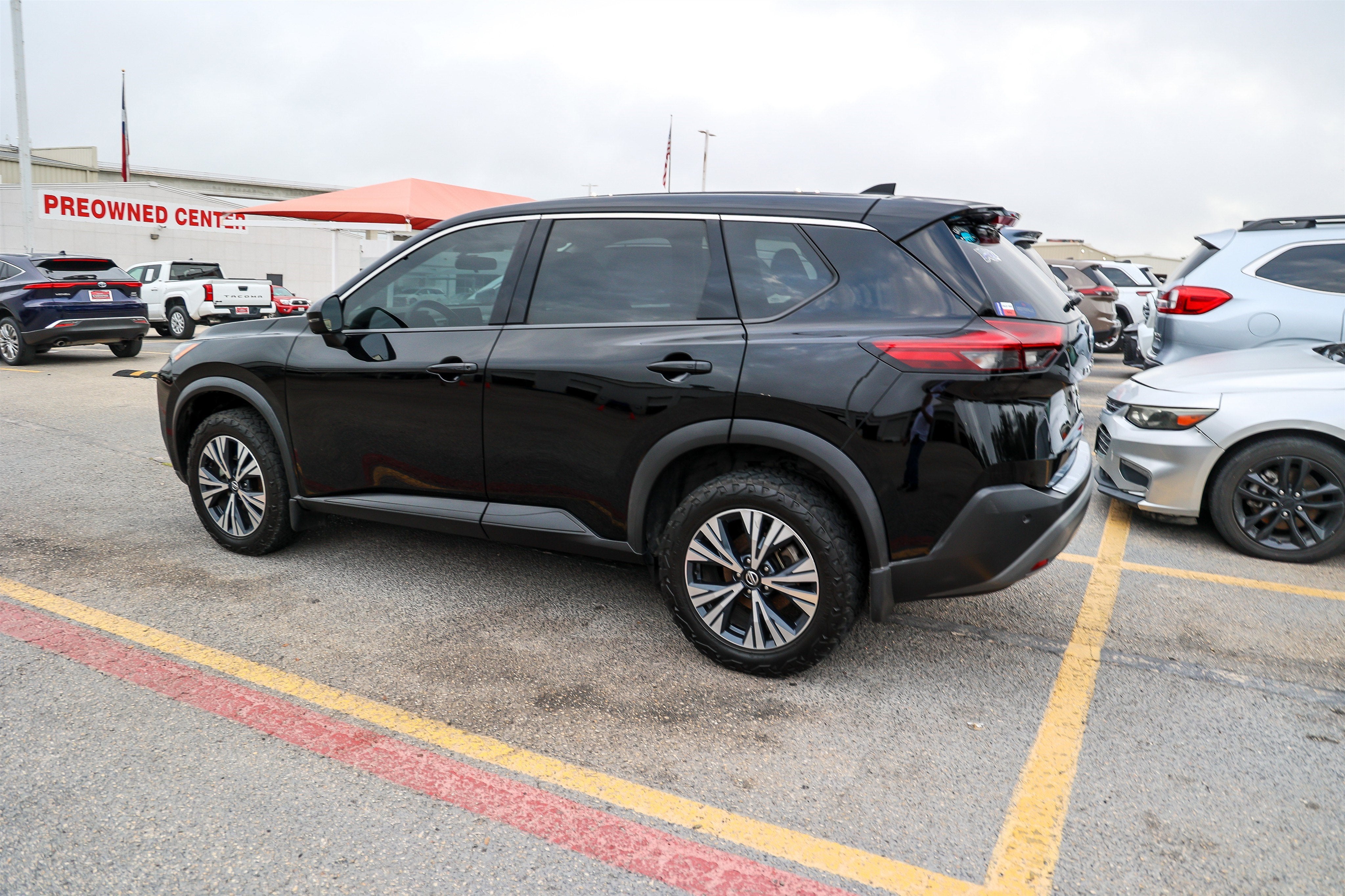 2021 Nissan Rogue SV