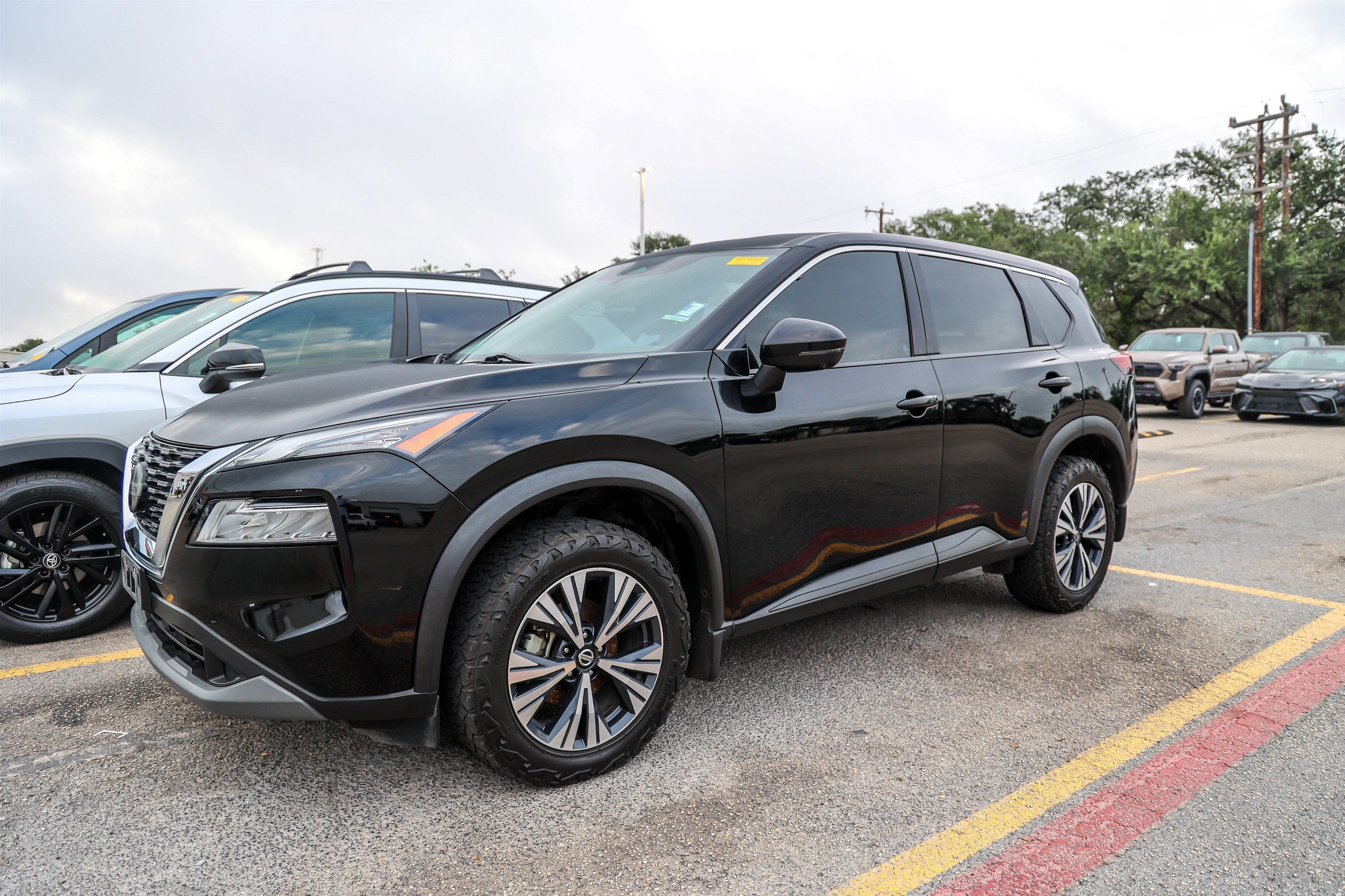 2021 Nissan Rogue SV