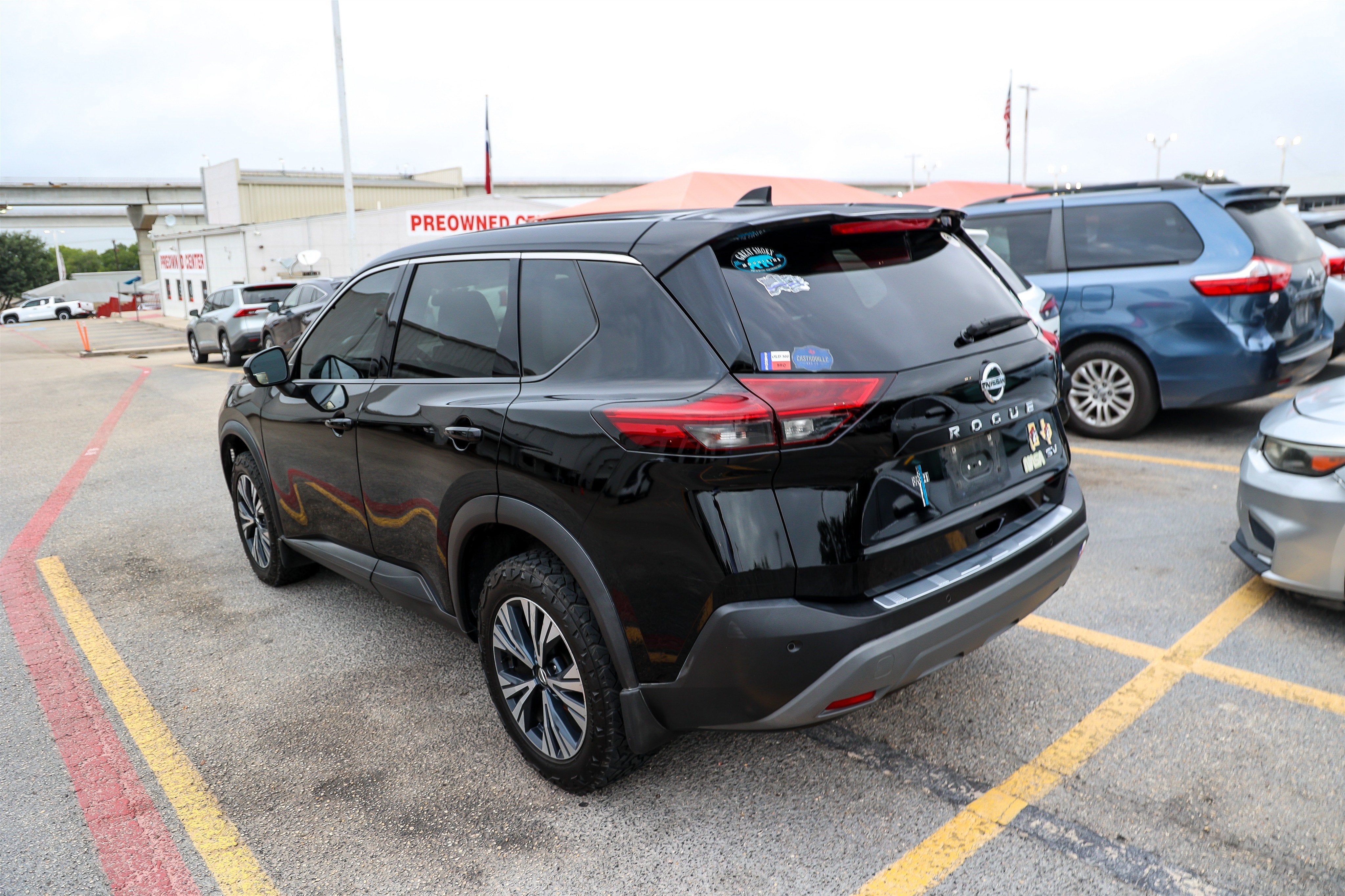 2021 Nissan Rogue SV