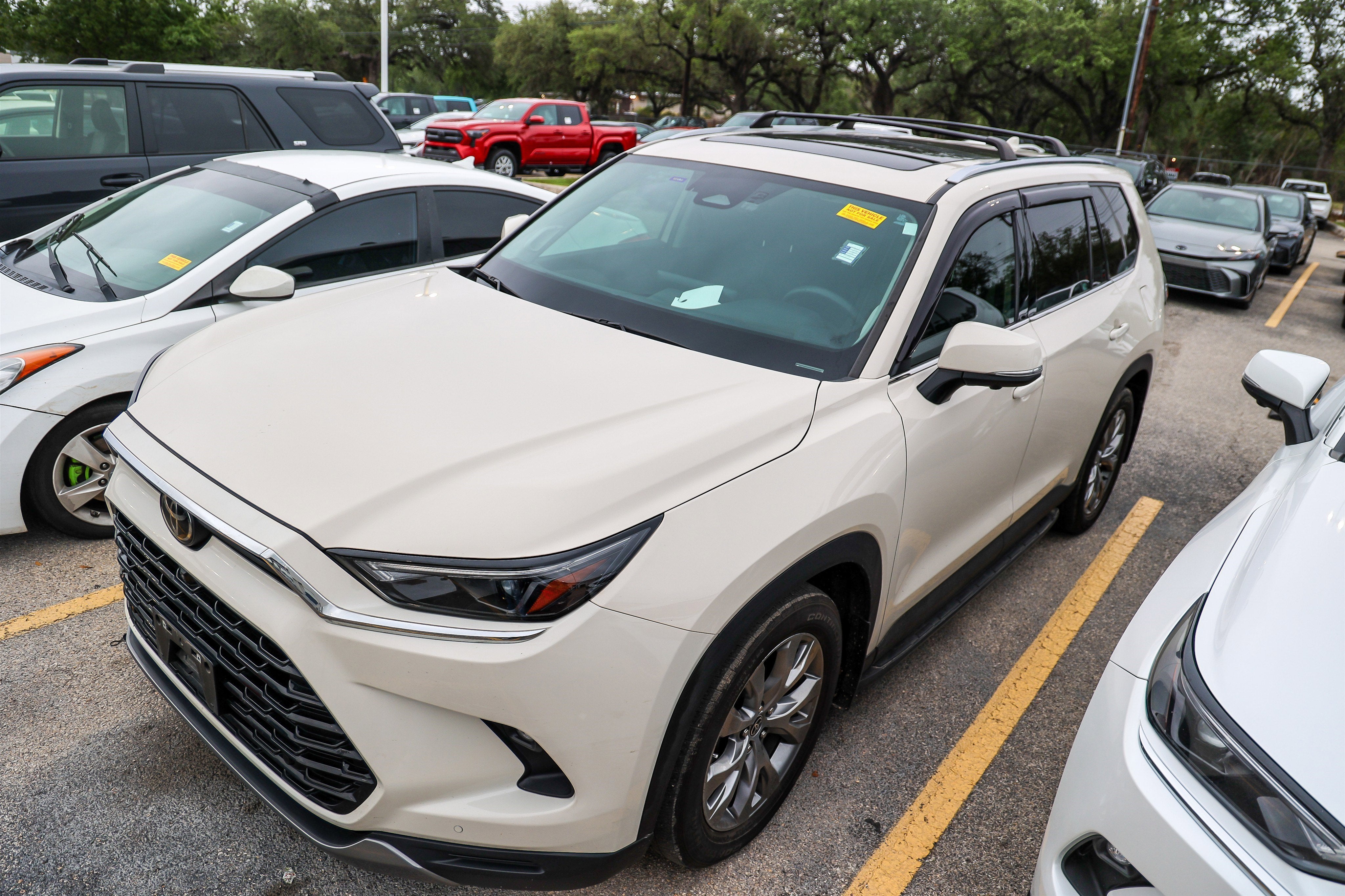 2024 Toyota GRAND HIGHLANDER Limited