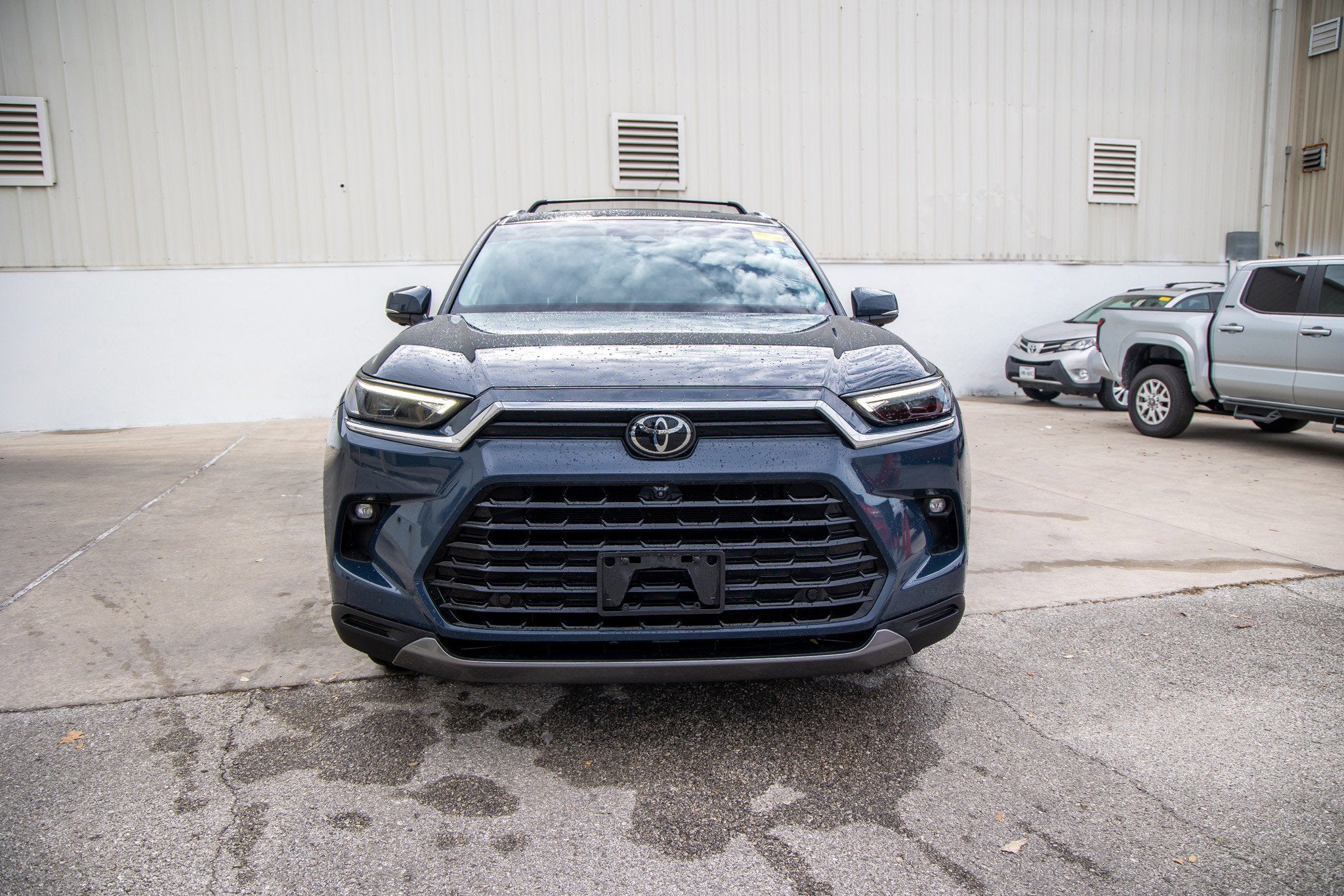 2024 Toyota GRAND HIGHLANDER Limited