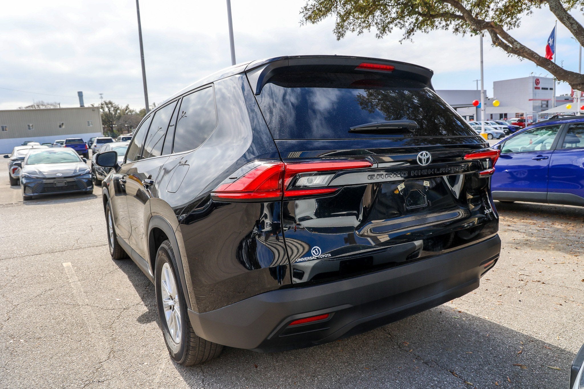 2024 Toyota GRAND HIGHLANDER XLE