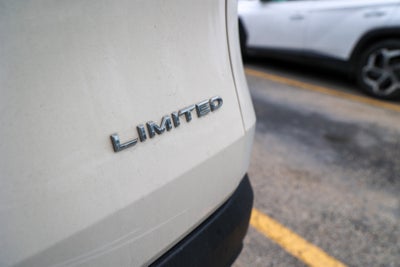 2024 Toyota GRAND HIGHLANDER Limited