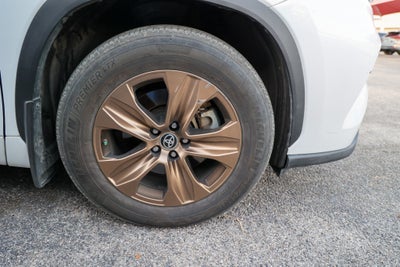 2023 Toyota Highlander Hybrid Hybrid Bronze Edition