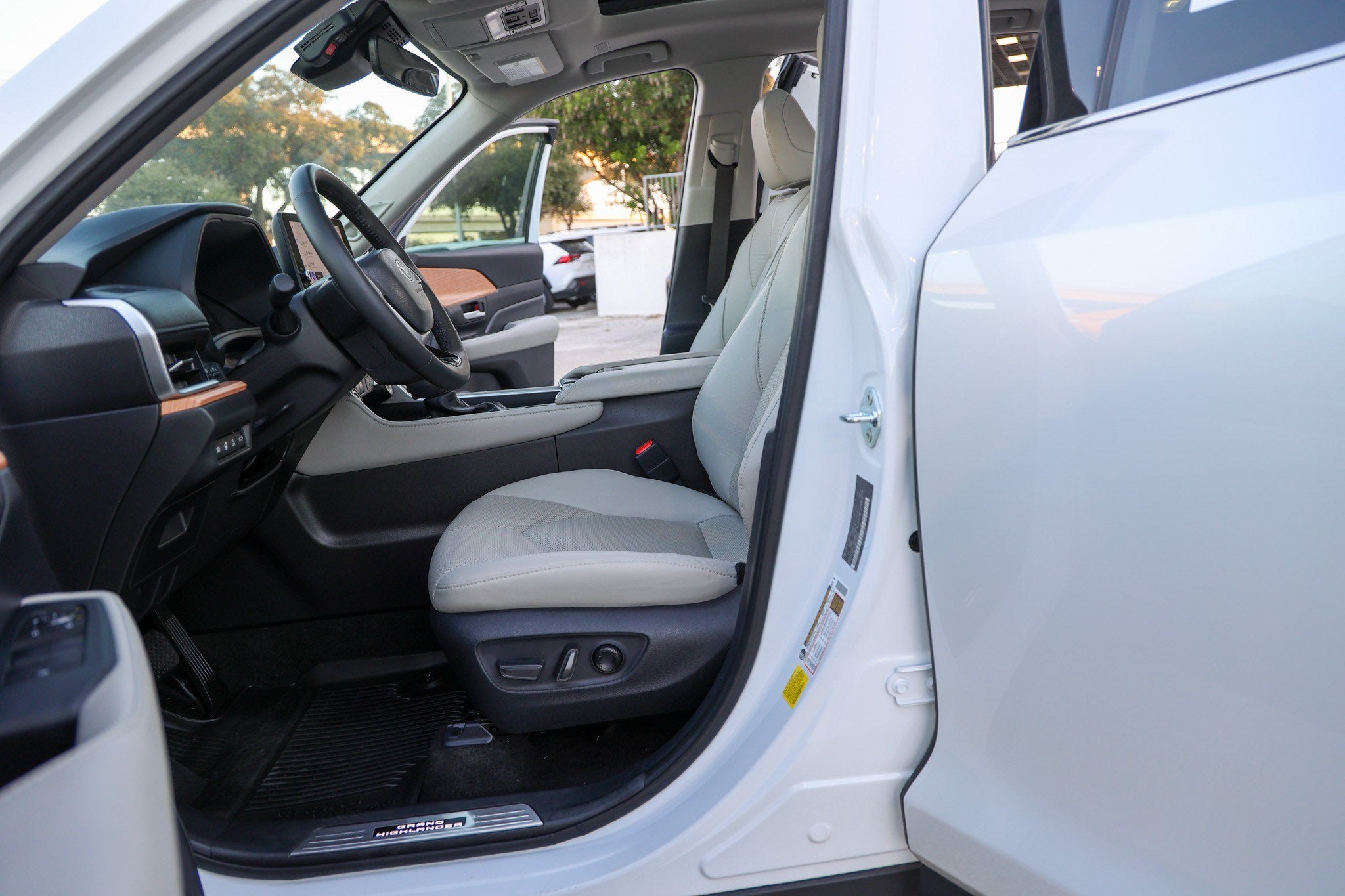 2026 Toyota Grand Highlander Hybrid Hybrid Limited