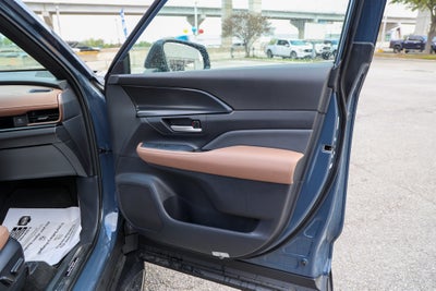 2026 Toyota Grand Highlander Hybrid MAX Platinum