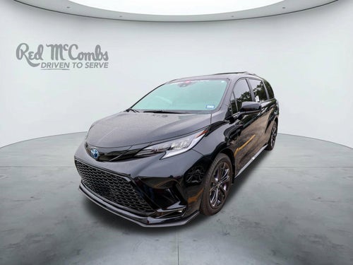 2025 Toyota Sienna XSE