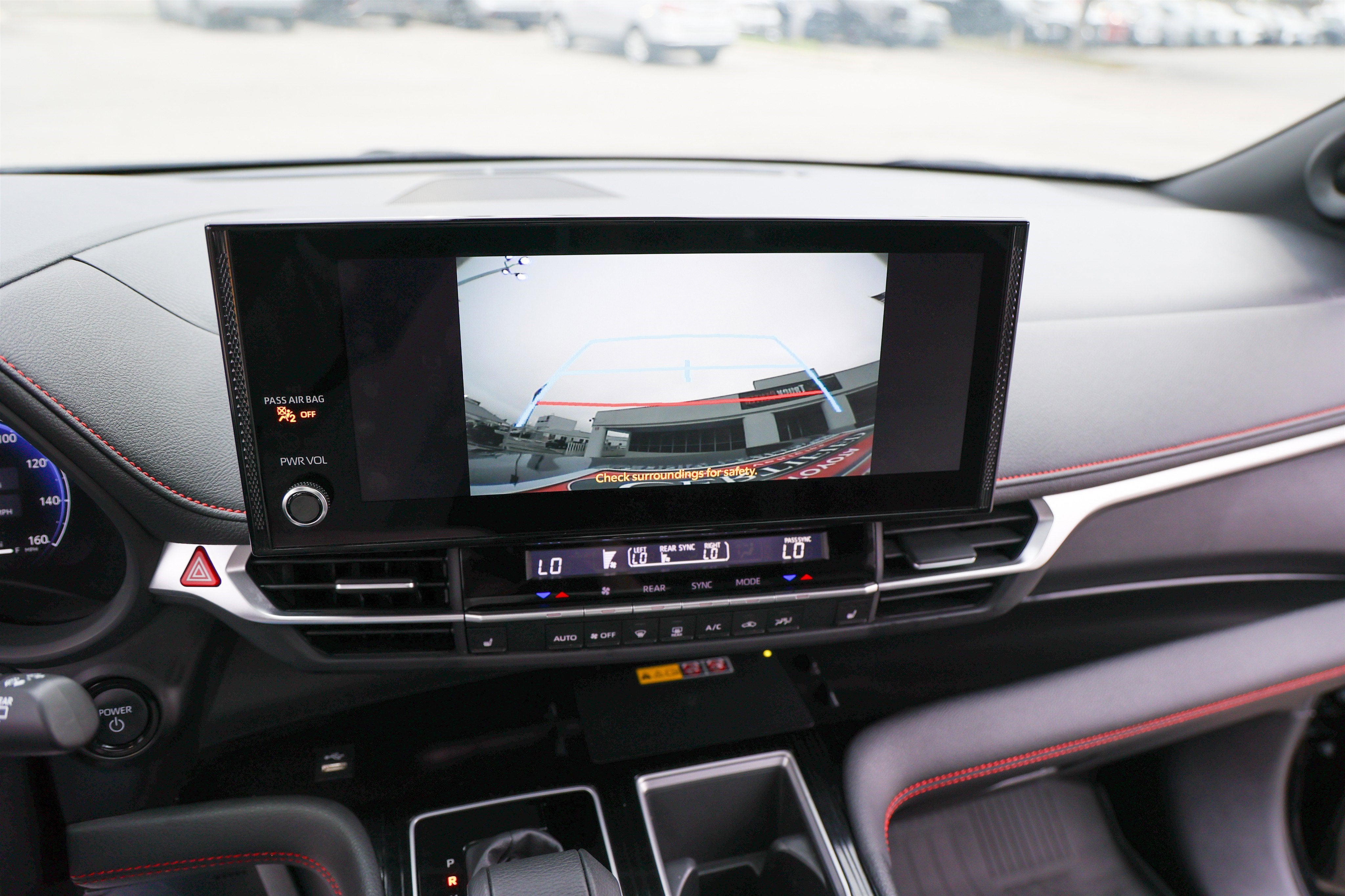 2025 Toyota SIENNA XSE XSE