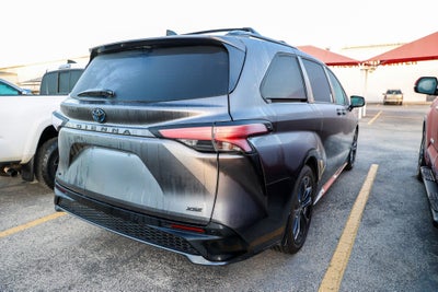 2025 Toyota SIENNA XSE XSE