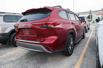 2022 Toyota Highlander Hybrid Hybrid Platinum