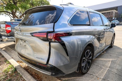 2025 Toyota SIENNA PLATINUM Platinum