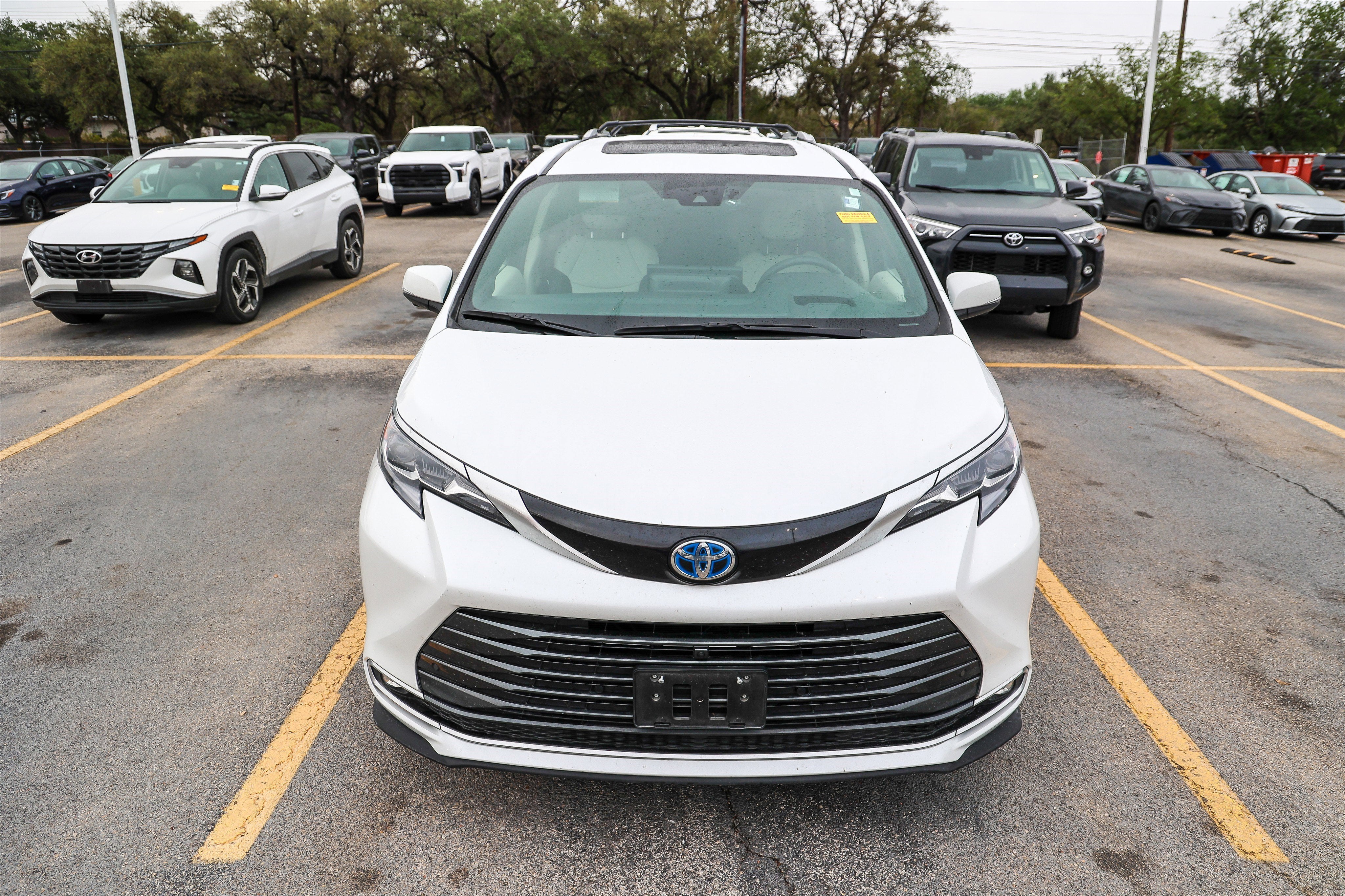 2025 Toyota SIENNA PLATINUM Platinum