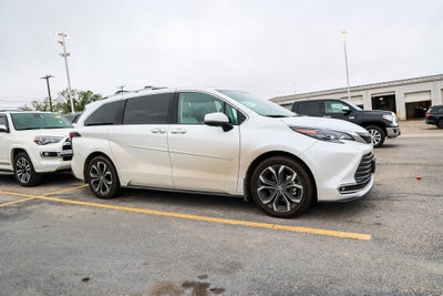 2025 Toyota SIENNA PLATINUM Platinum