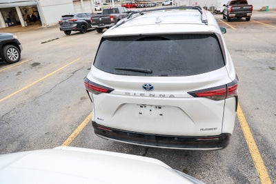 2025 Toyota SIENNA PLATINUM Platinum