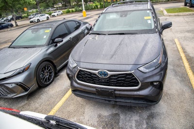 2022 Toyota Highlander Hybrid Hybrid Bronze Edition