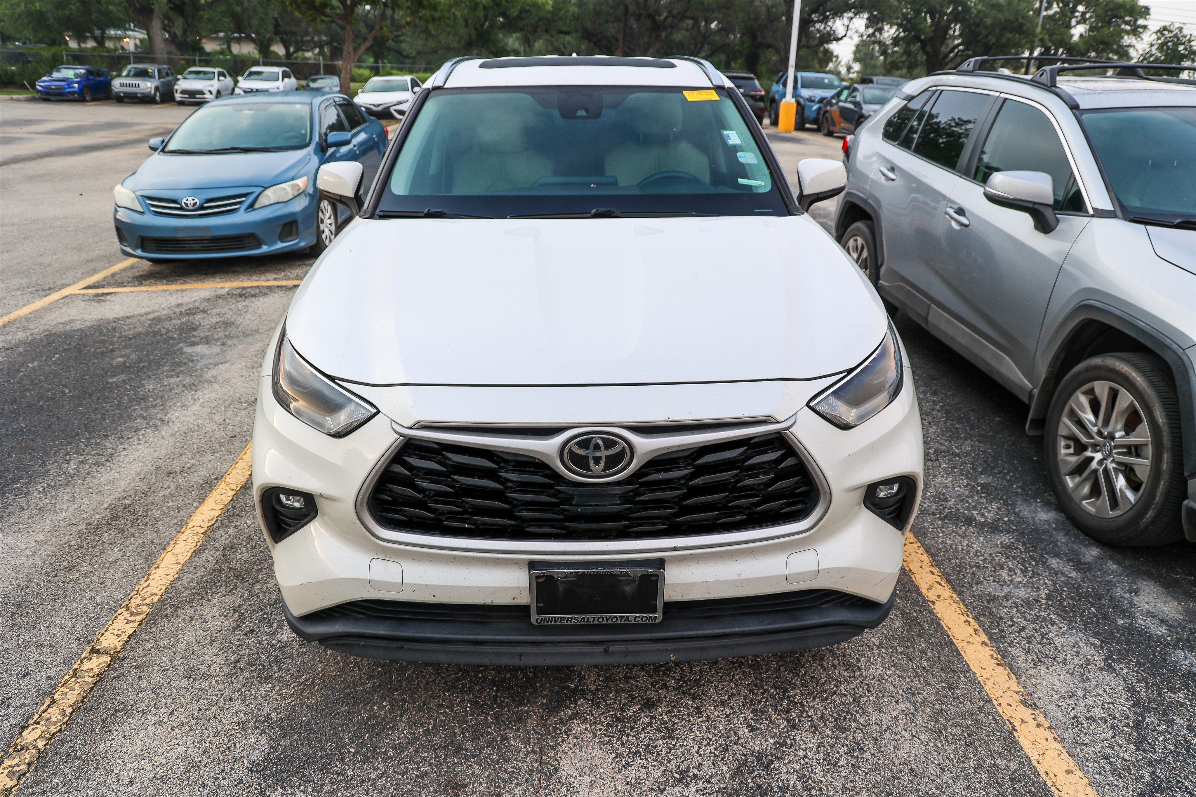 2021 Toyota Highlander XLE