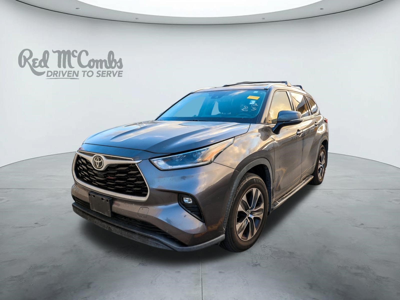 2021 Toyota Highlander XLE 4x2 V6's photo