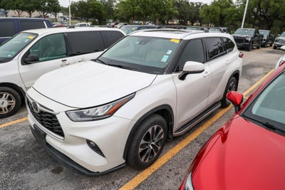 2020 Toyota Highlander XLE