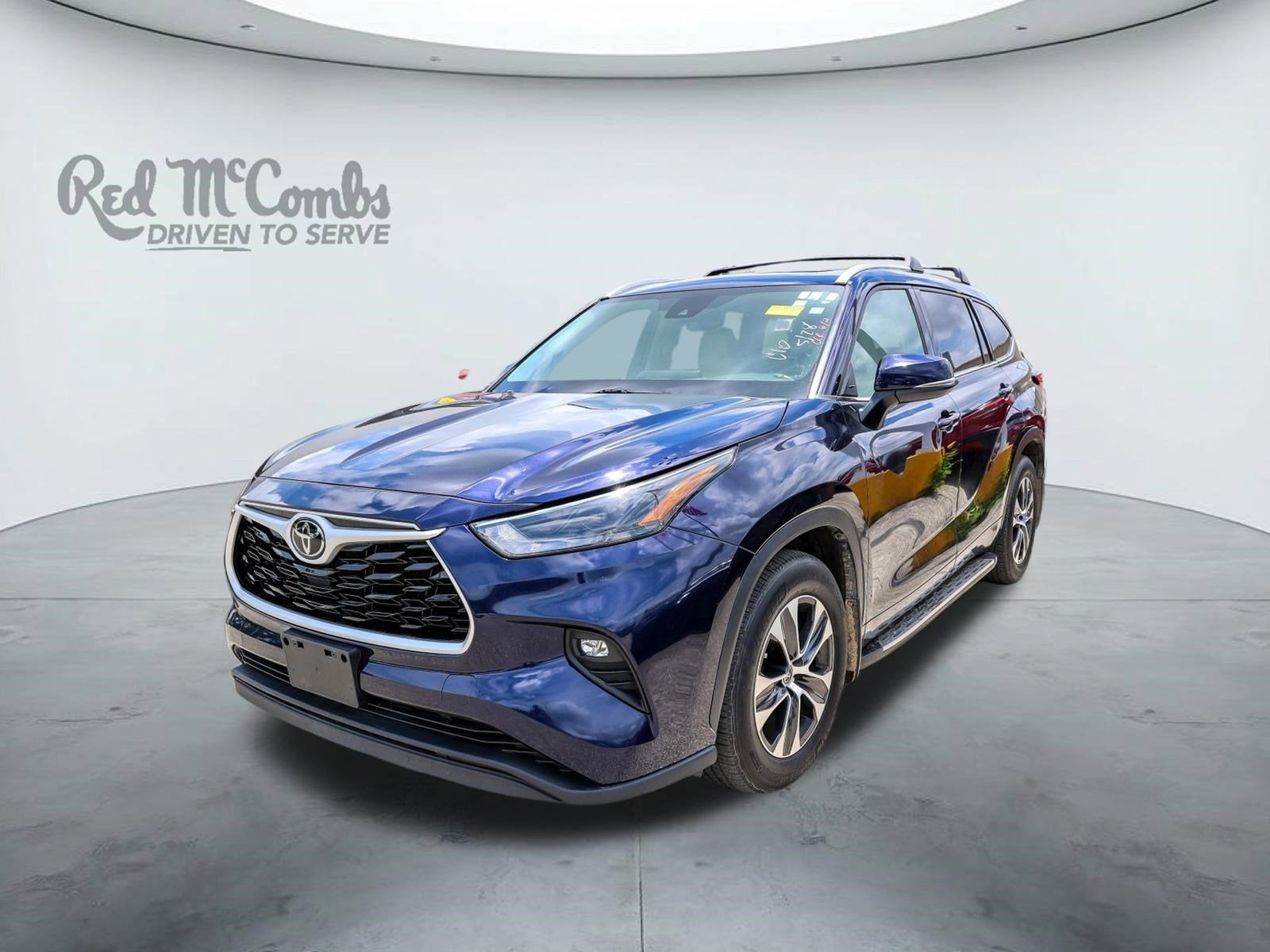 2022 Toyota Highlander XLE 4x2 V6's photo
