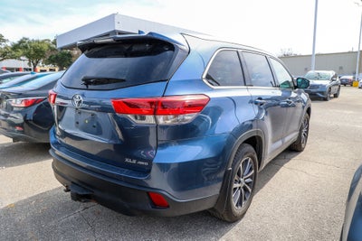 2018 Toyota HIGHLANDER XLE