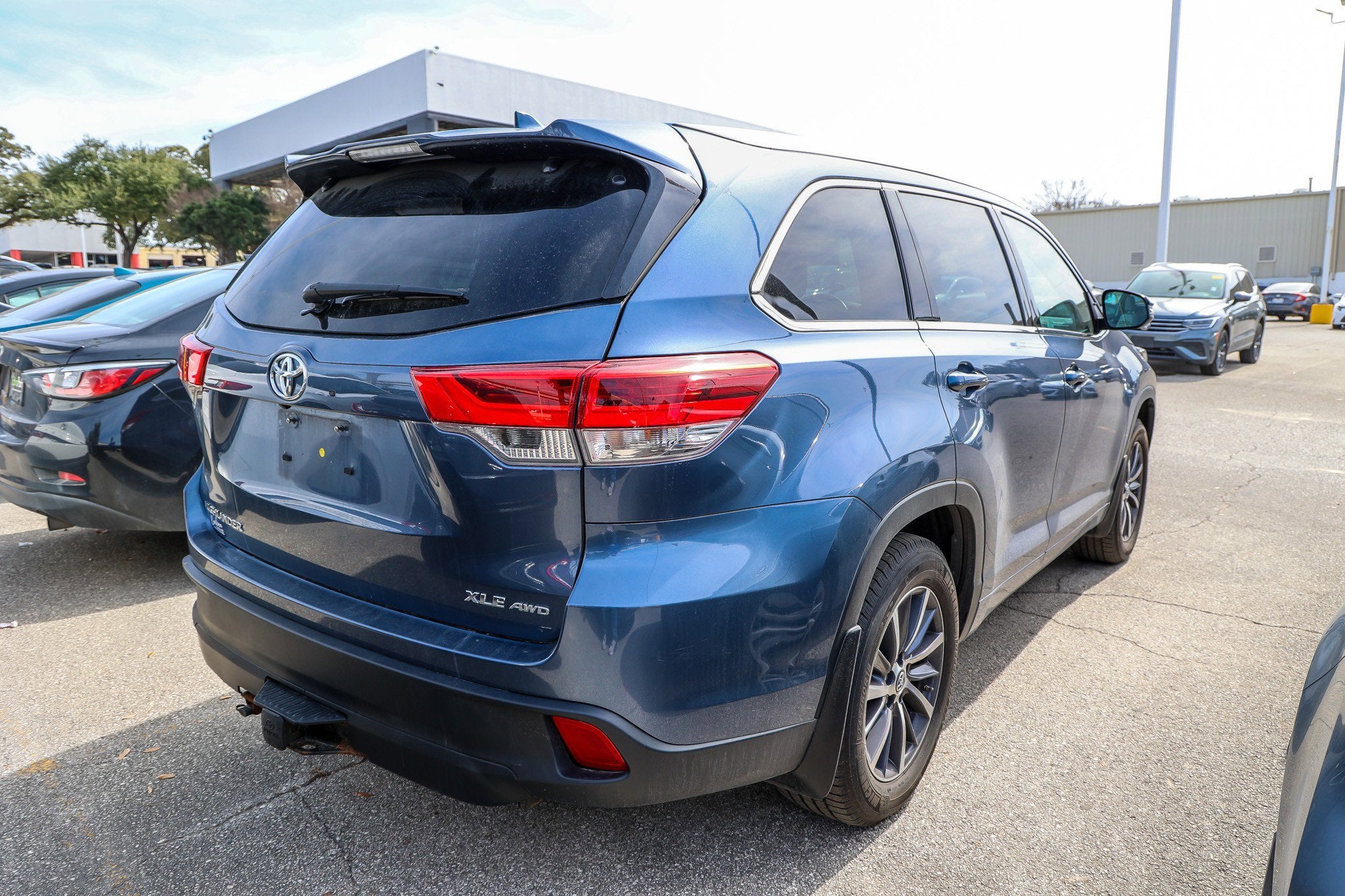 2018 Toyota HIGHLANDER XLE