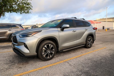 2023 Toyota Highlander Hybrid XLE